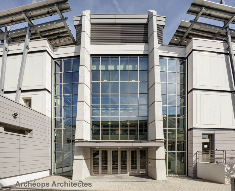 Menuiserie-Riche-murs-rideaux-passifs-ecole-don-bosco-hauteur-bois-aluminium-architecte-archeops.jpg