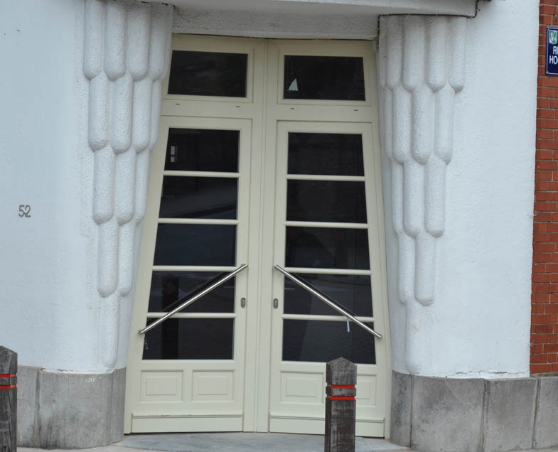 Menuiserie-Riche-types-portes-doubles-portes-couleur-blanc.jpg