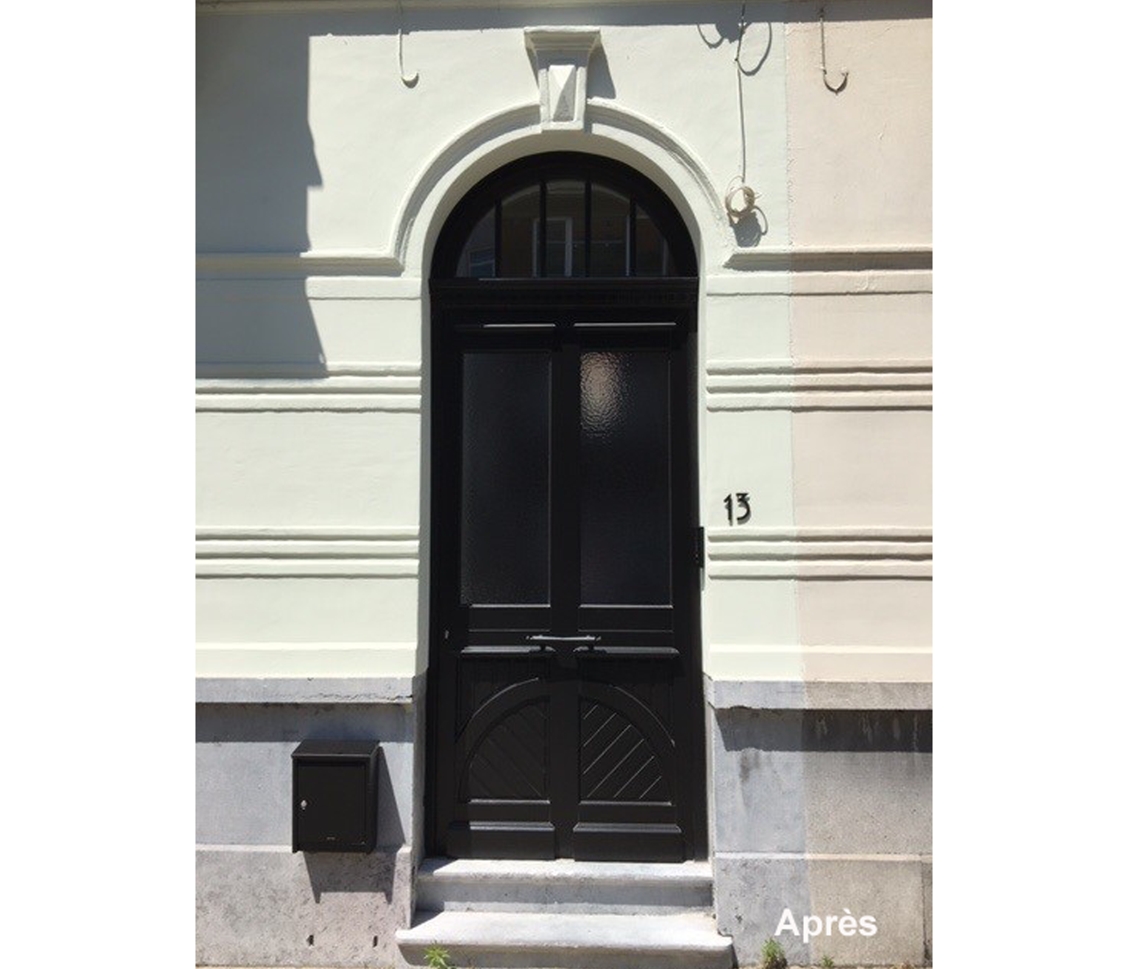 Menuiserie-Riche-porte-identique-noire-double-simple-ouvrant-renovation-maison-de-maitre-Gent-Veerle.png